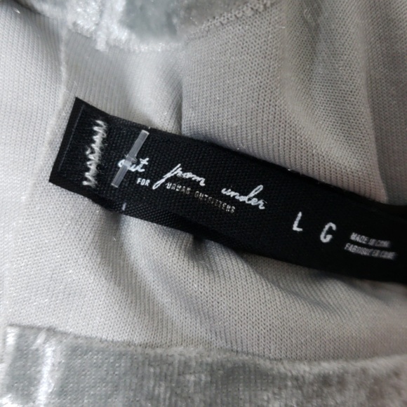 Urban Outfitters Silver Crushed Velvet Crop Tank - Picture 3 of 5